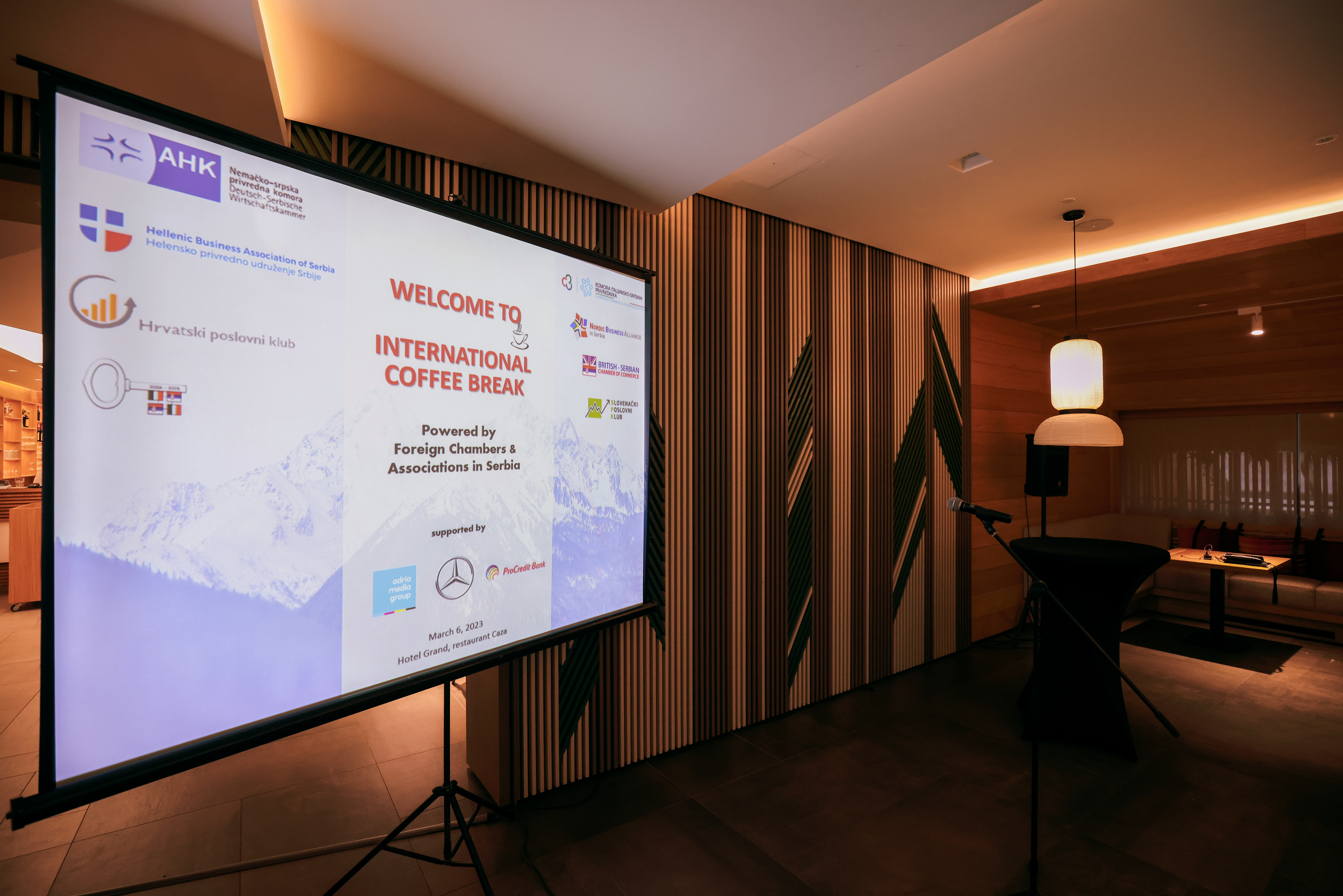 Successful International Coffee Break